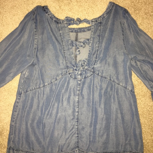 FRANCESCA’S BLUE BLOUSE - Picture 4 of 5